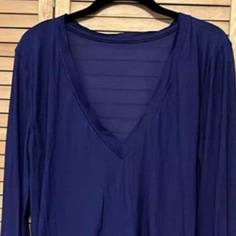 LuLuLemon Sheer Purple Long sleeve top V Neck SZ LG
